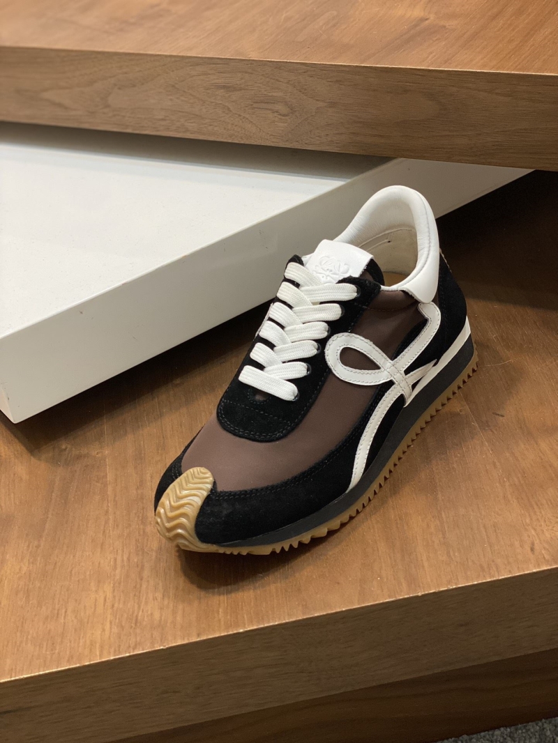 Loewe Sneakers